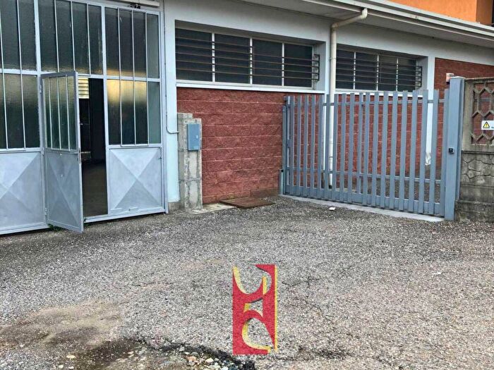 Casa in vendita in Via Cascina Torretta, Centro, Vergiate
