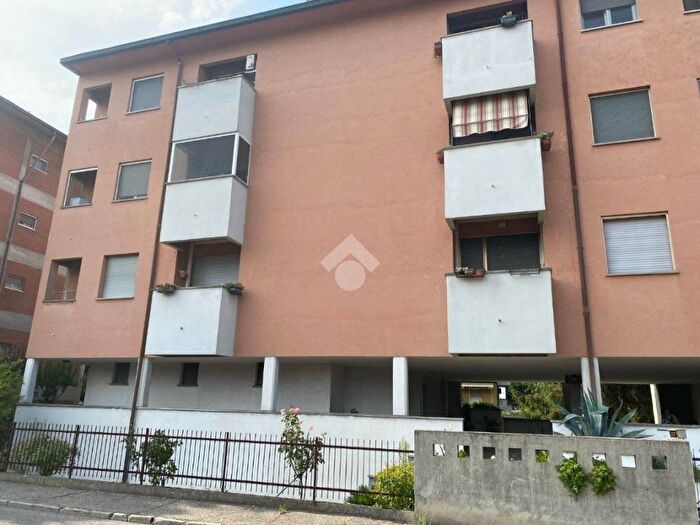 Appartamento quadrilocale in affitto in Via Carcano, San Giovannino Pompieri, Pavia