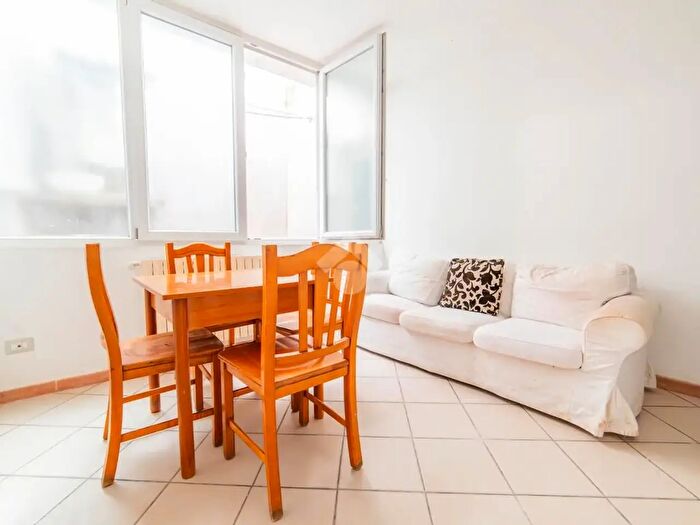 Appartamento quadrilocale in vendita in Via Cairoli, Viterbo