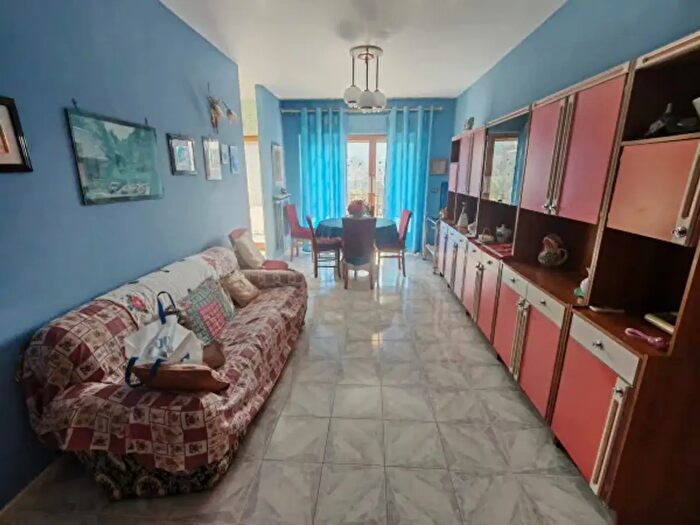 Appartamento trilocale in vendita in Via Giuseppe Saragat, Benevento