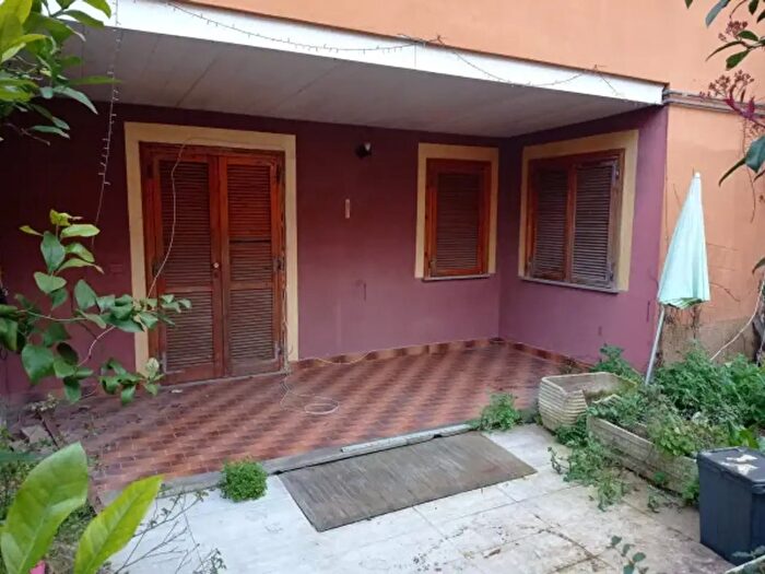 Casa trilocale in vendita in Via Roma, Manziana