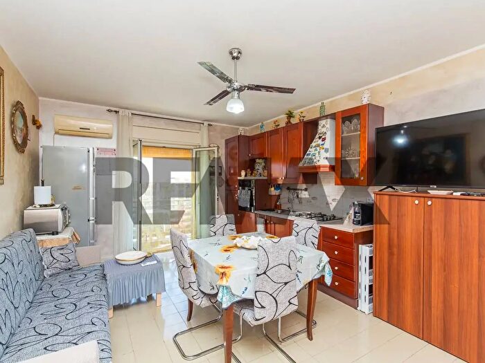 Appartamento quadrilocale in vendita in Viale Bummacaro, Catania