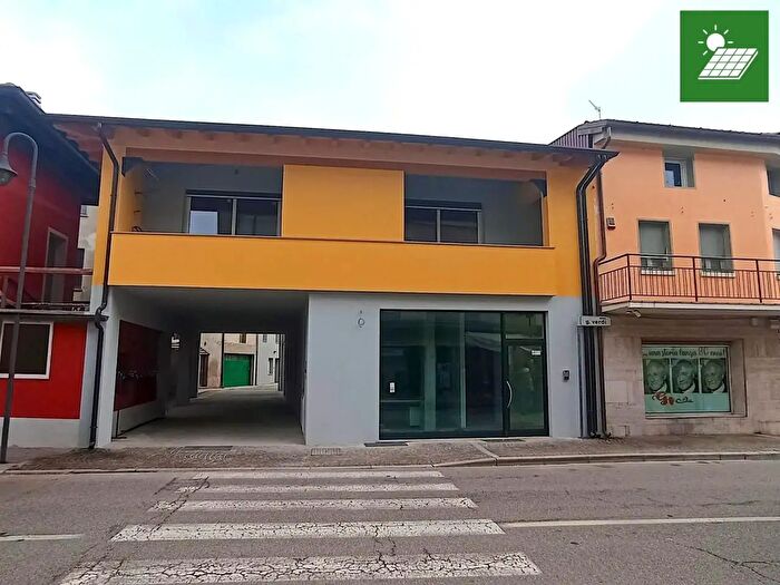 Appartamento trilocale in vendita in Piazza G Verdi, Mortegliano