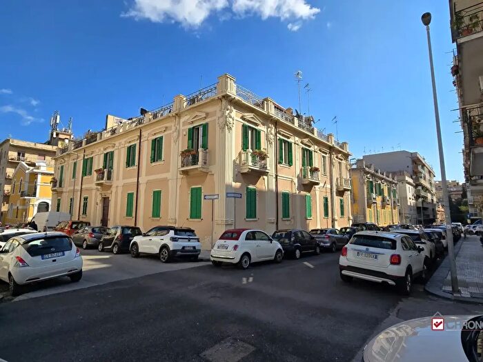 Appartamento trilocale in affitto in Messina