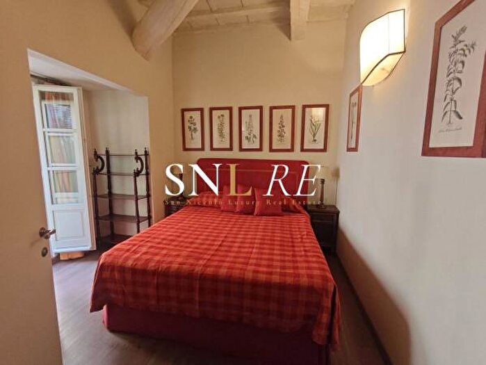 Appartamento trilocale in affitto in Piazza della Signoria, Firenze