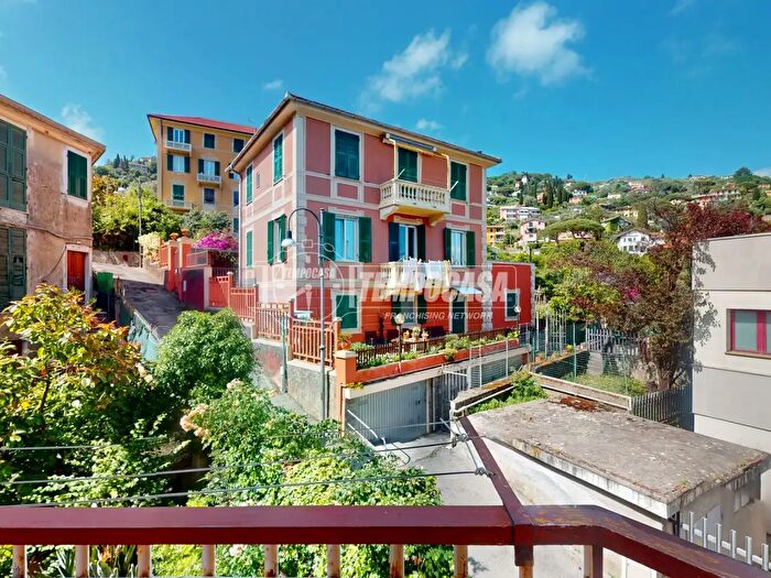 Appartamento bilocale in vendita in Via Romana Bassa, Santa Margherita Ligure