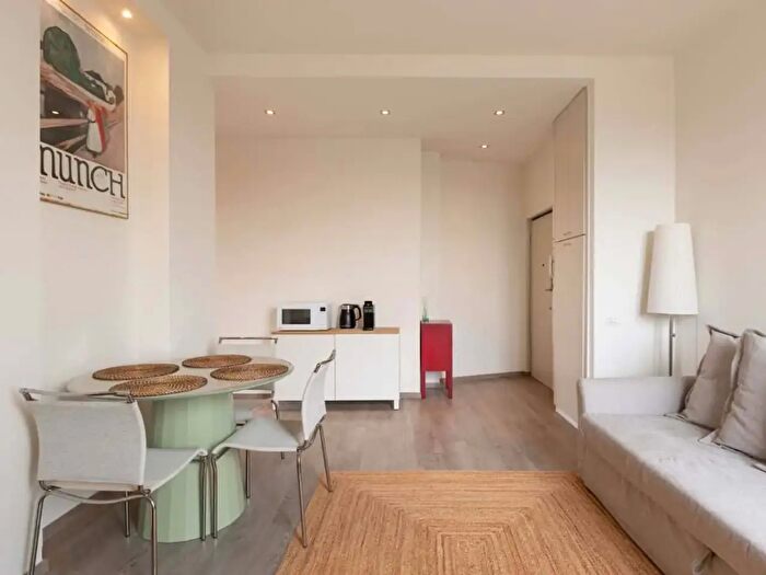 Appartamento monolocale in affitto in Viale Isonzo, Milano