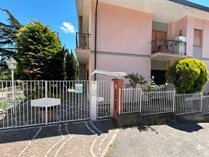 Appartamento con 6 locali in vendita in Via dei Mille, Orte