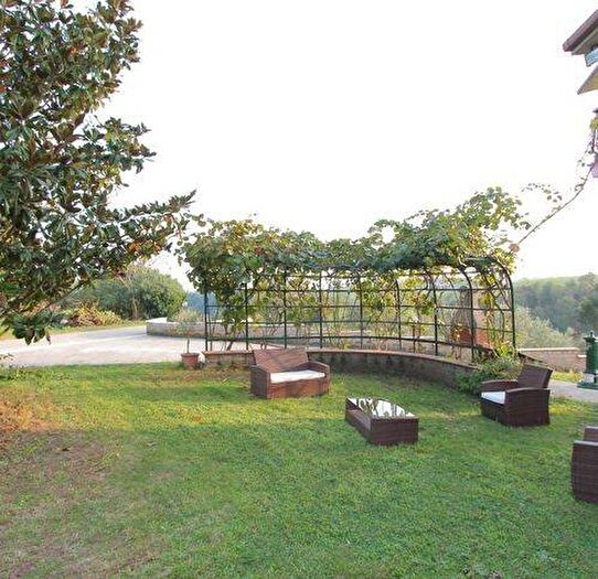 Casa bilocale in affitto in Via Di Santa Cornelia, Valle Muricana, Roma