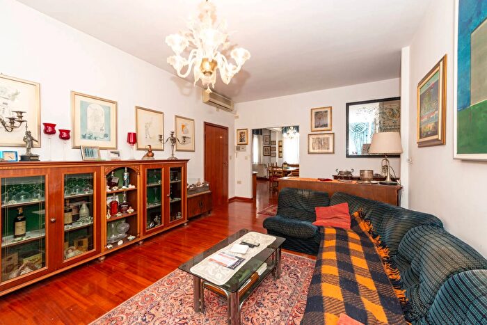 Appartamento quadrilocale in vendita in Largo Tempini, Jesolo