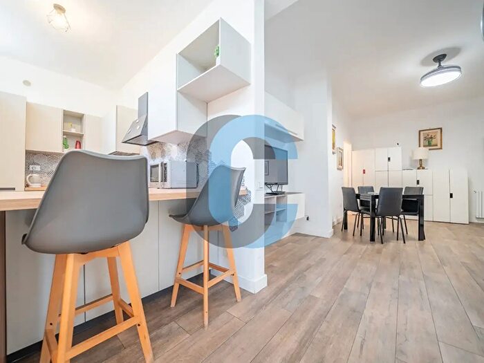 Appartamento trilocale in vendita in Via Maria Gabriella dell' Unità, Grottaferrata