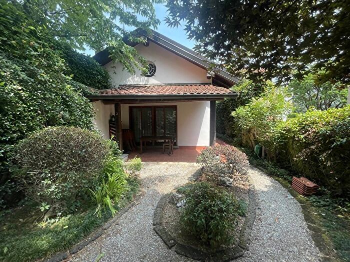 Appartamento bilocale in affitto in via benedetto marcello, Parco, Monza