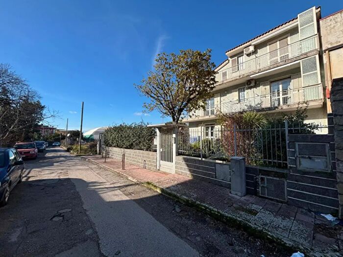 Casa con 14 locali in vendita in Via Concilio, Angri