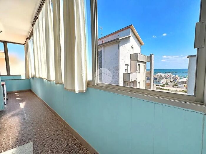 Appartamento trilocale in vendita in Via Colombo, San Mauro Pascoli
