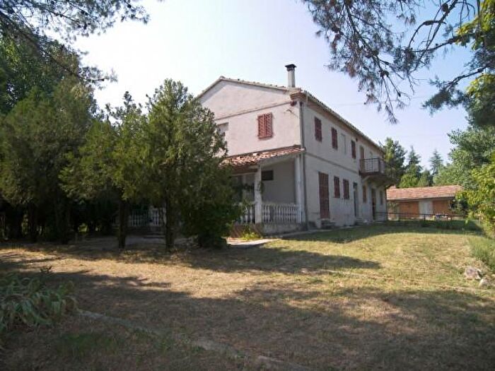 Casa con 6 locali in vendita in Piazza Mazzini, Santa Maria Nuova