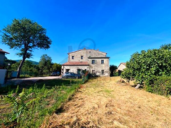 Casa con 5 locali in vendita in Strada SantAntimo, San Leo
