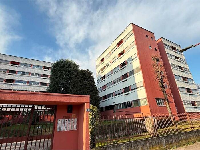 Appartamento bilocale in affitto in Campania, Melegnano