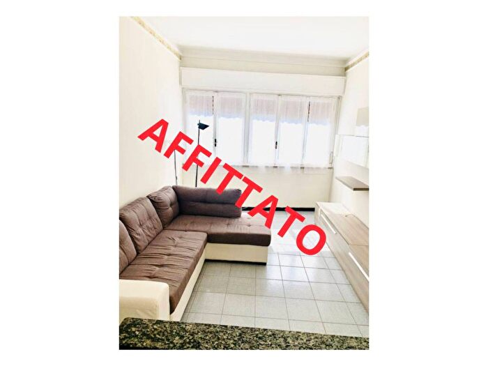 Appartamento bilocale in affitto in Via Rovigo, Crescenzago, Milano