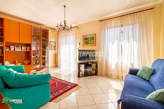 Casa trilocale in vendita in Via Leonardo da Vinci a, Cinisello Balsamo