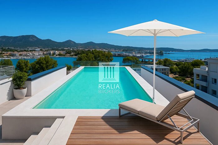 Appartamento quadrilocale in vendita in Via Acquedotto Romano, Olbia