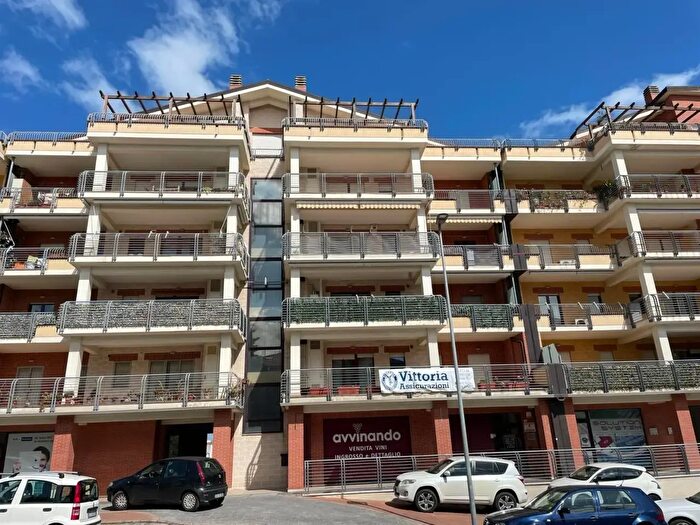Appartamento trilocale in vendita in Asia, Termoli
