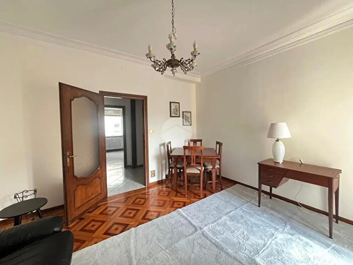 Appartamento con 5 locali in affitto in Via del Mercato, Cossato