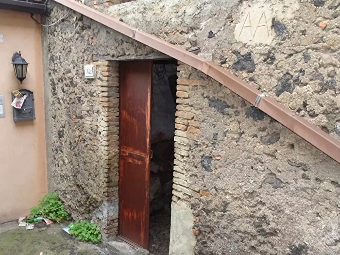Casa monolocale in vendita in Via IV Novembre, Camporotondo Etneo