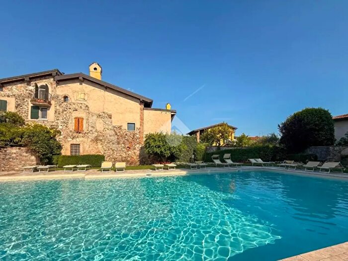 Appartamento bilocale in vendita in Via Montegrappa, Calvagese Della Riviera