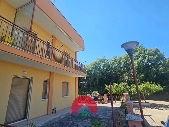 Appartamento trilocale in affitto in Via dei Lucani, Matera