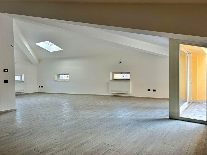 Appartamento quadrilocale in vendita in Sarzana