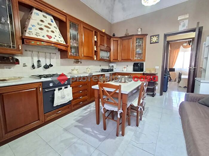 Appartamento bilocale in vendita in Via Plebiscito, Catania