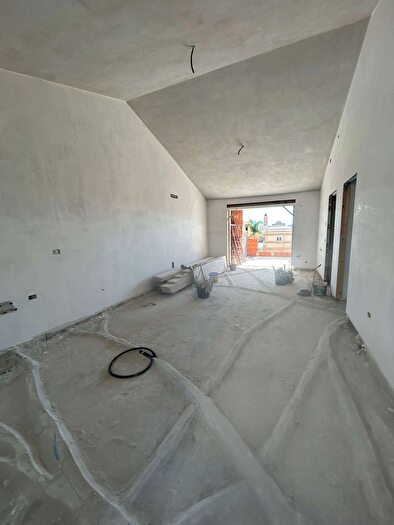 Appartamento trilocale in vendita in Via Mogoro, Quartucciu