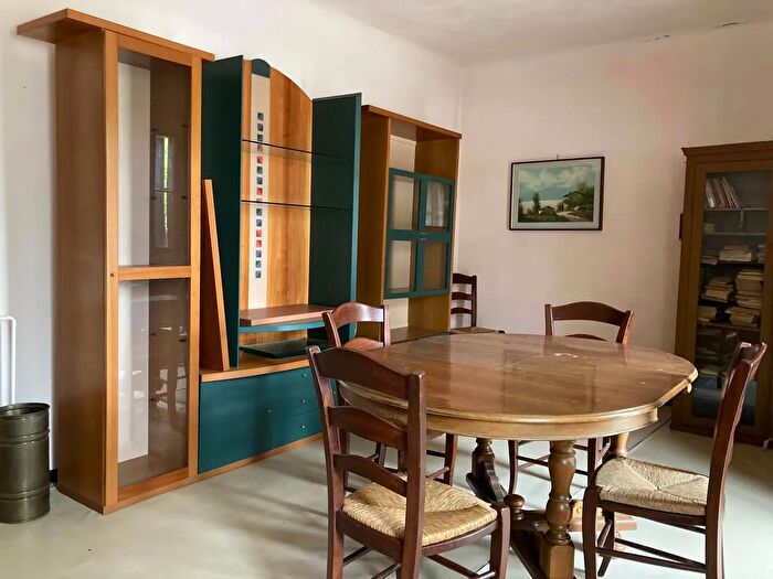 Casa con 6 locali in vendita in Villadose Viale G Matteotti, Villadose