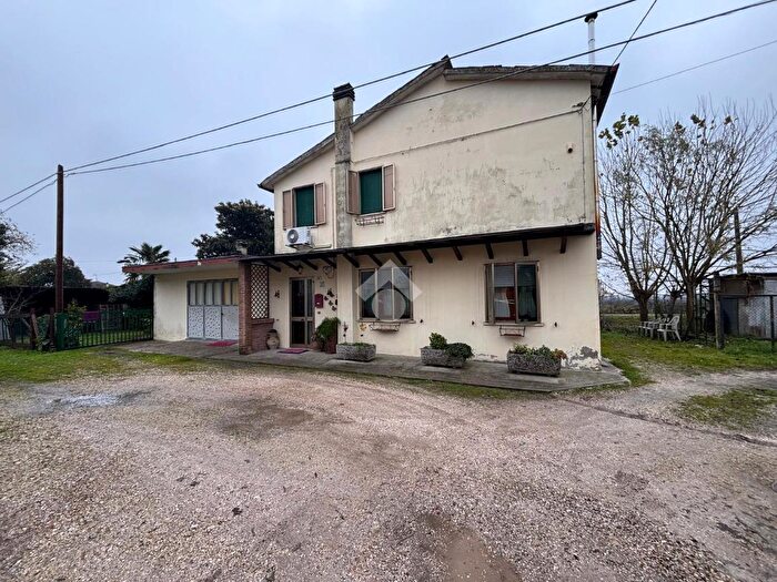 Casa trilocale in vendita in Via F Cavallotti, Solesino