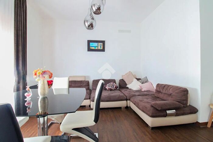 Appartamento trilocale in vendita in Via IV Novembre, Agnosine