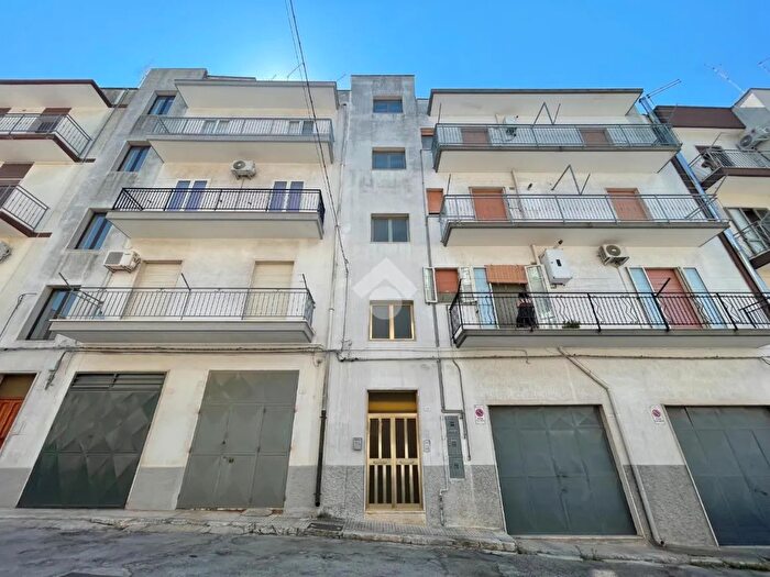 Appartamento quadrilocale in vendita in Via Fratelli Cairoli, Ceglie Messapica