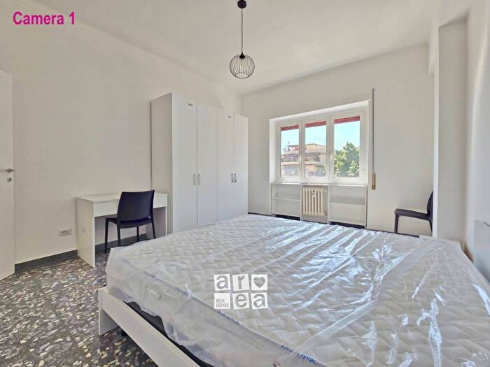 Appartamento trilocale in affitto in Piazza Andrea Doria Pamphili, Portuense, Roma
