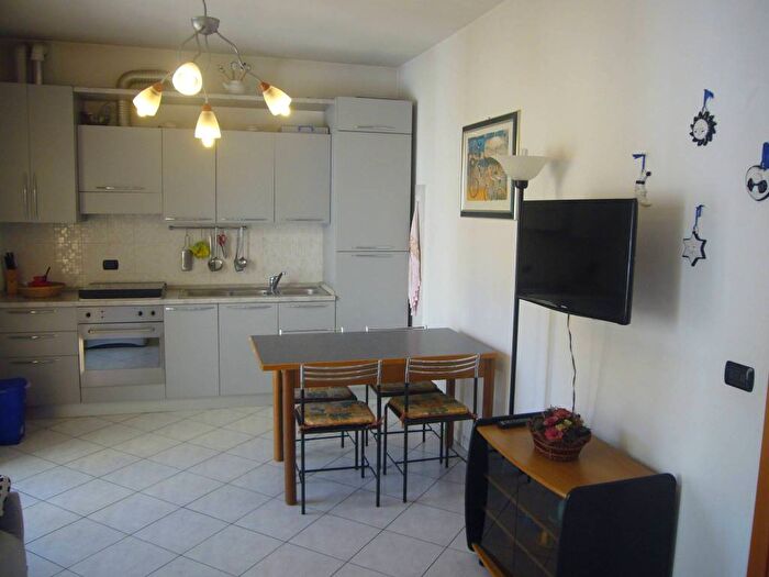 Appartamento trilocale in affitto in Viale Adamo Arcangeli, Cesenatico Levante, Cesenatico