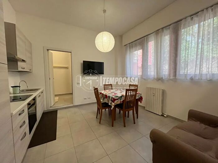 Appartamento monolocale in affitto in Via Giovanbattista Aguggiari B, Monza