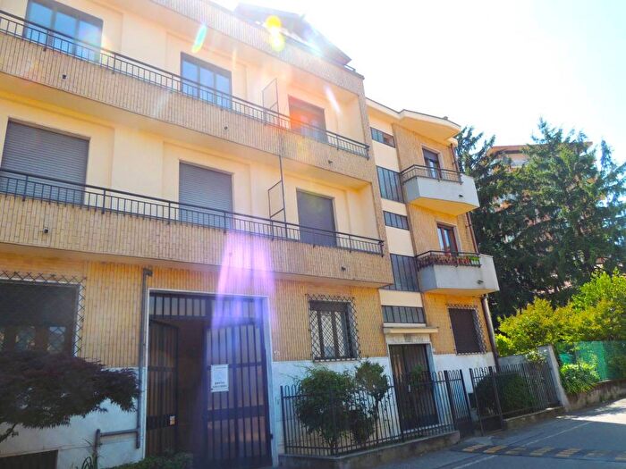 Appartamento bilocale in affitto in Via Generale Antonio Cantore, Santa Maria, Collegno
