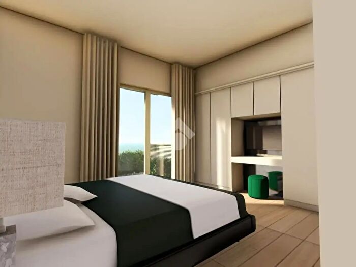 Appartamento trilocale in vendita in Via di Salé, Frascati