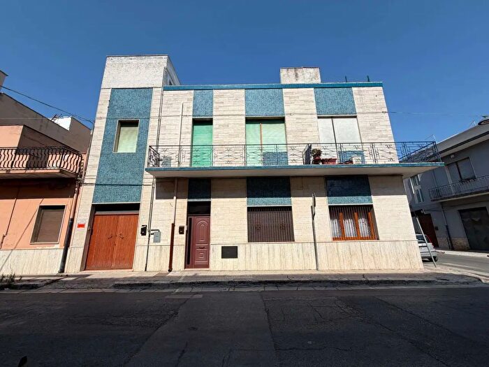 Casa bilocale in vendita in Via Spontini, Francavilla Fontana