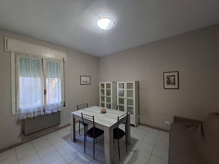 Appartamento trilocale in affitto in Viale Nazario Sauro, Centro, Cervia