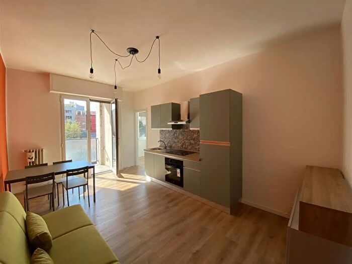 Appartamento bilocale in affitto in Via della Torre, Milano