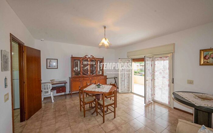 Appartamento trilocale in vendita in Via Glauco, Messina