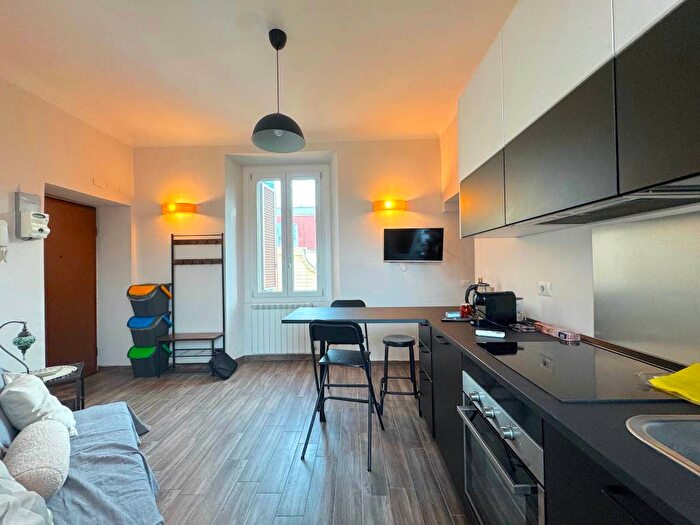 Appartamento bilocale in affitto in Viale Nazario Sauro, Isola, Milano