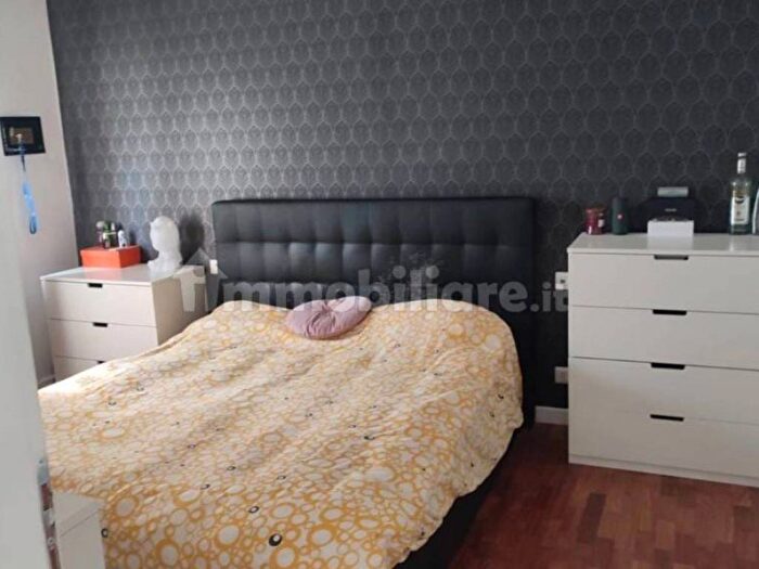 Appartamento bilocale in affitto in Via della Commenda, Quadronno Crocetta, Milano