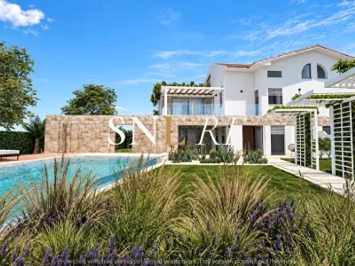 Casa con 6 locali in vendita in Via Francesco Carrara, Forte Dei Marmi