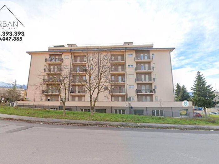 Appartamento con 5 locali in affitto in Via Beato Cesidio, Santa Barbara San Sisto, L'Aquila