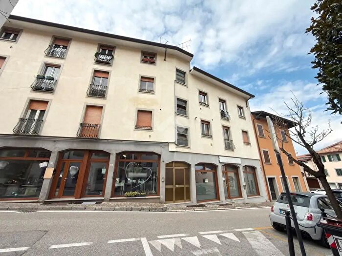 Appartamento trilocale in vendita in Via Andreuzzi, San Daniele Del Friuli